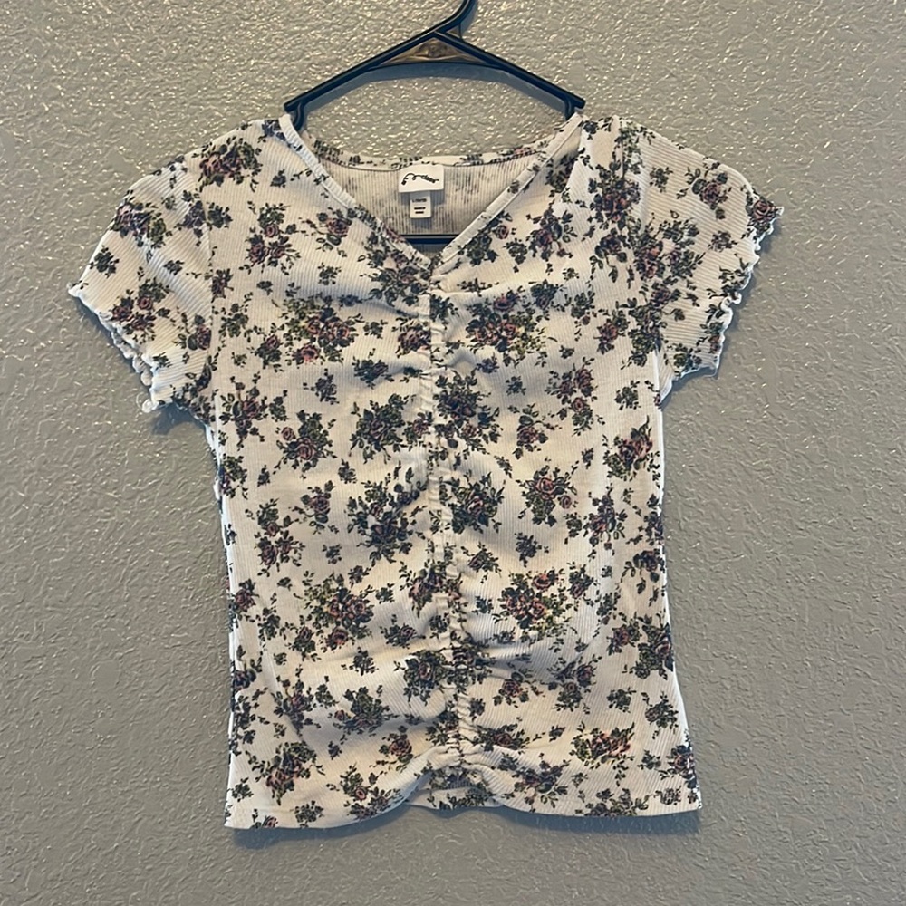 Girls floral blouse- size 10/12